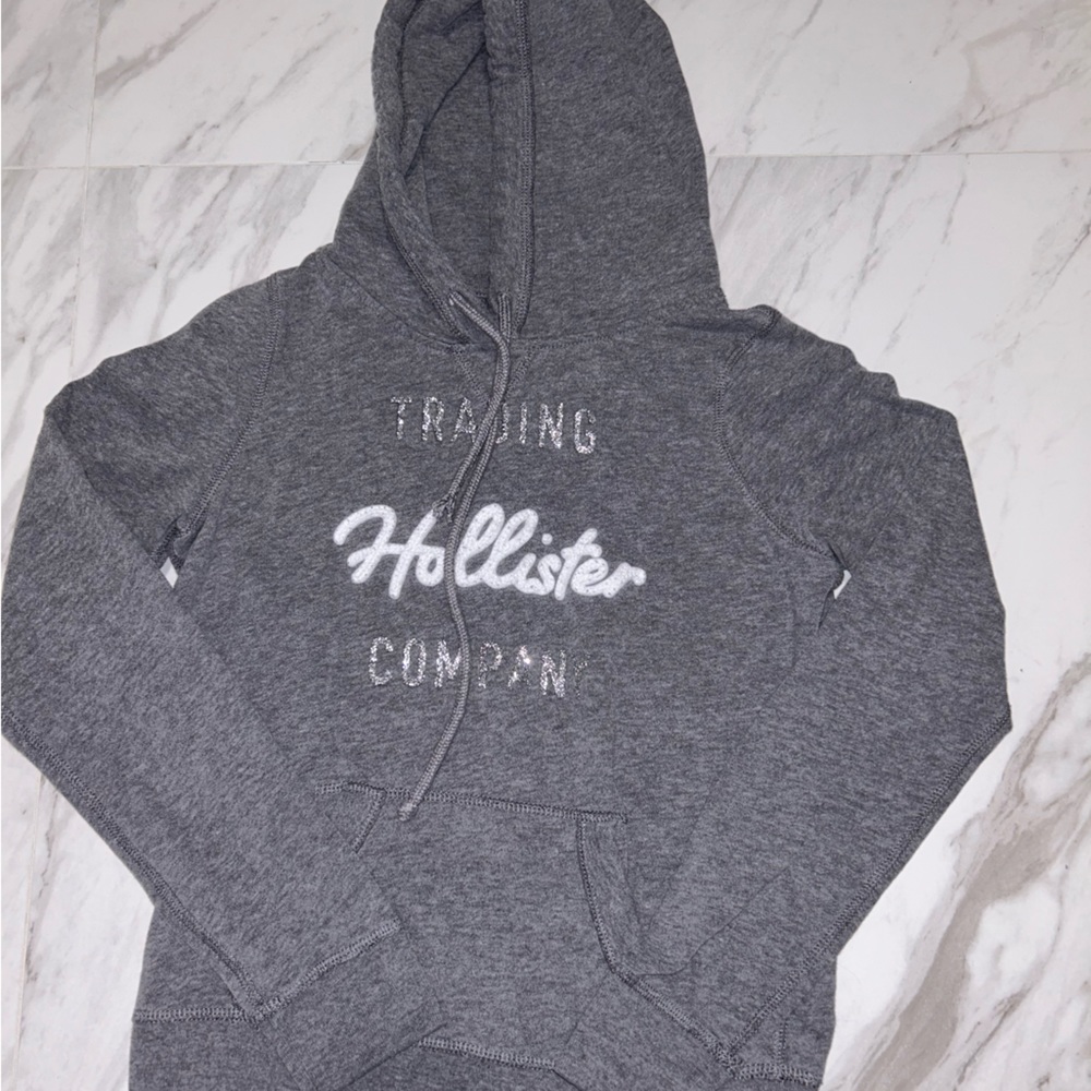 Grey Hollister hoodie